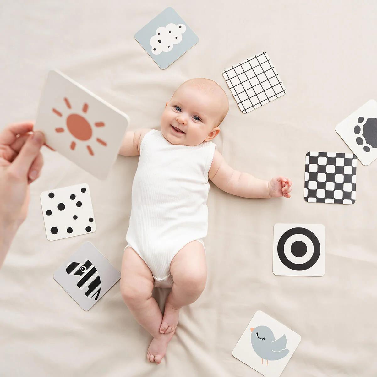 10 Kontrastkarten für Babys Deer friends Done by Deer mezcla