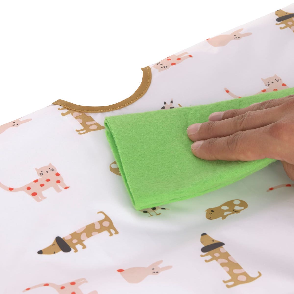 2 Lätzchen mit Ärmeln 6-24M LITTLE MATEYS Laessig spicy orange 