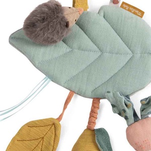 Aktivitätsblatt zum Aufhängen TROIS PETITS LAPINS Moulin Roty