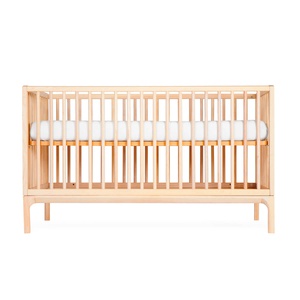 Babybett KERA in Buche mit Aufsatz Straight-Sockelfuß Bevel