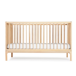 Babybett KERA in Buche mit Aufsatz Straight-Sockelfuß Bevel