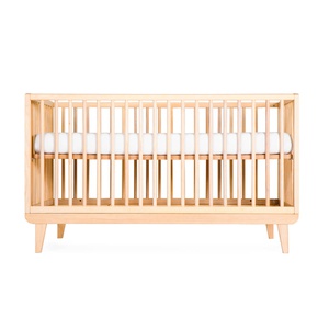 Babybett KERA in Buche mit Aufsatz Straight-Sockelfuß Retro