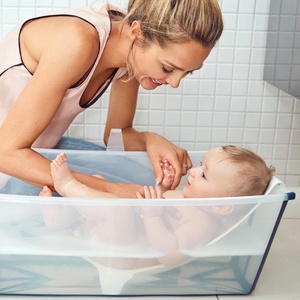 Babysitz faltbare Badewanne FLEXI BATH Stokke white
