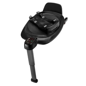 BASE neben NUNA Zwart