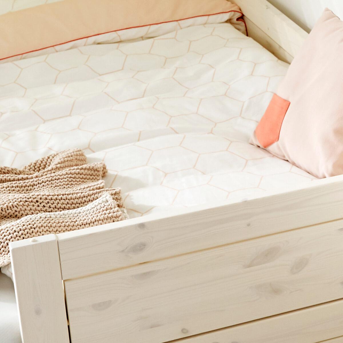 Basisbett 90x200cm + Deluxe Lattenrost Lifetime whitewash