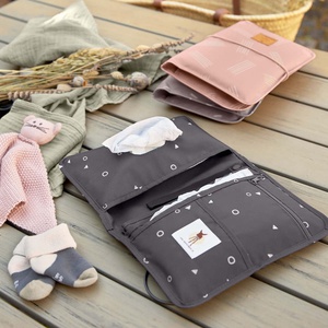 Casual Wickeltasche Universum Laessig anthrazit