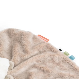 Comfort blanket Sheepy Done by deer Sand