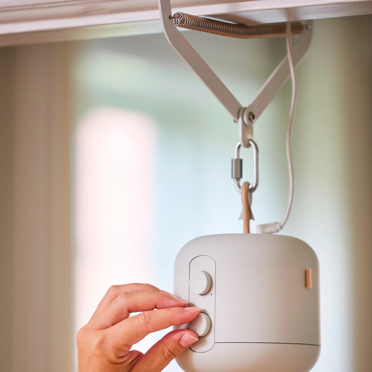 Cradle Bouncer - LeeLo01 Membantu