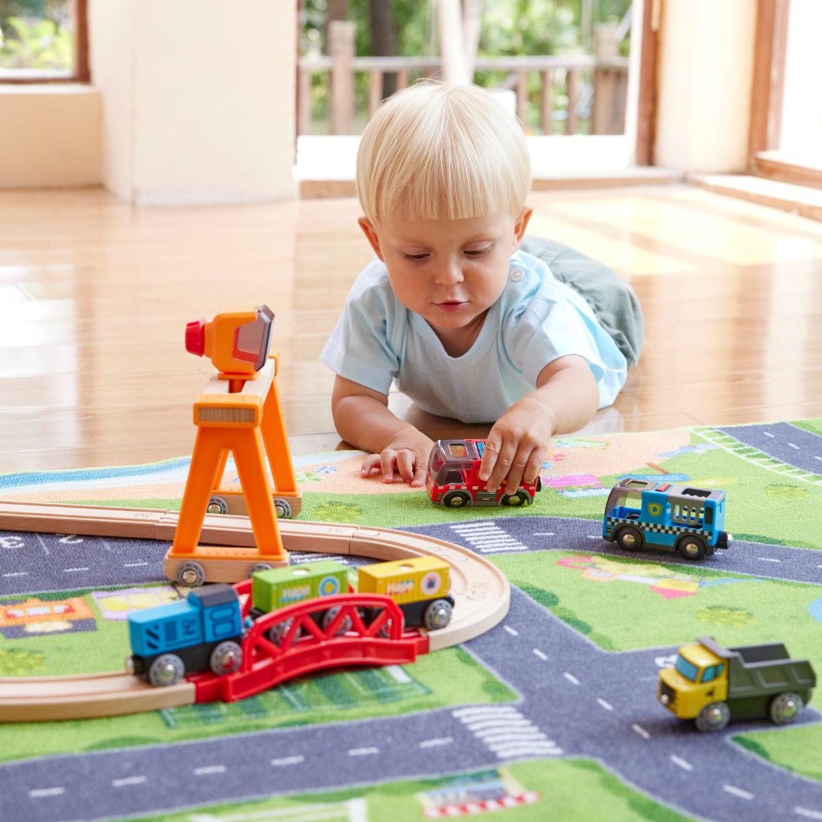 Eisenbahn-Spielteppich Hape