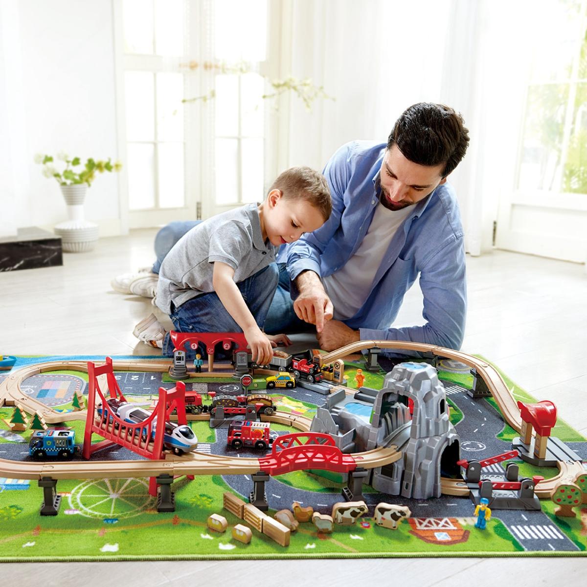 Eisenbahn-Spielteppich Hape