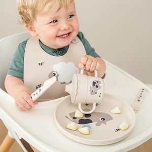 Foodie spout cup Tiny farm Done by deer Sand