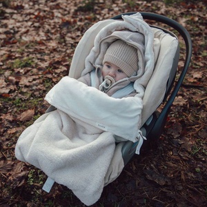 Fußsack für Autositz 0+ 3/5-Punkt-Teddy Malmo Koeka