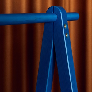 GROW Flexa Kleiderständer Saphire Blue