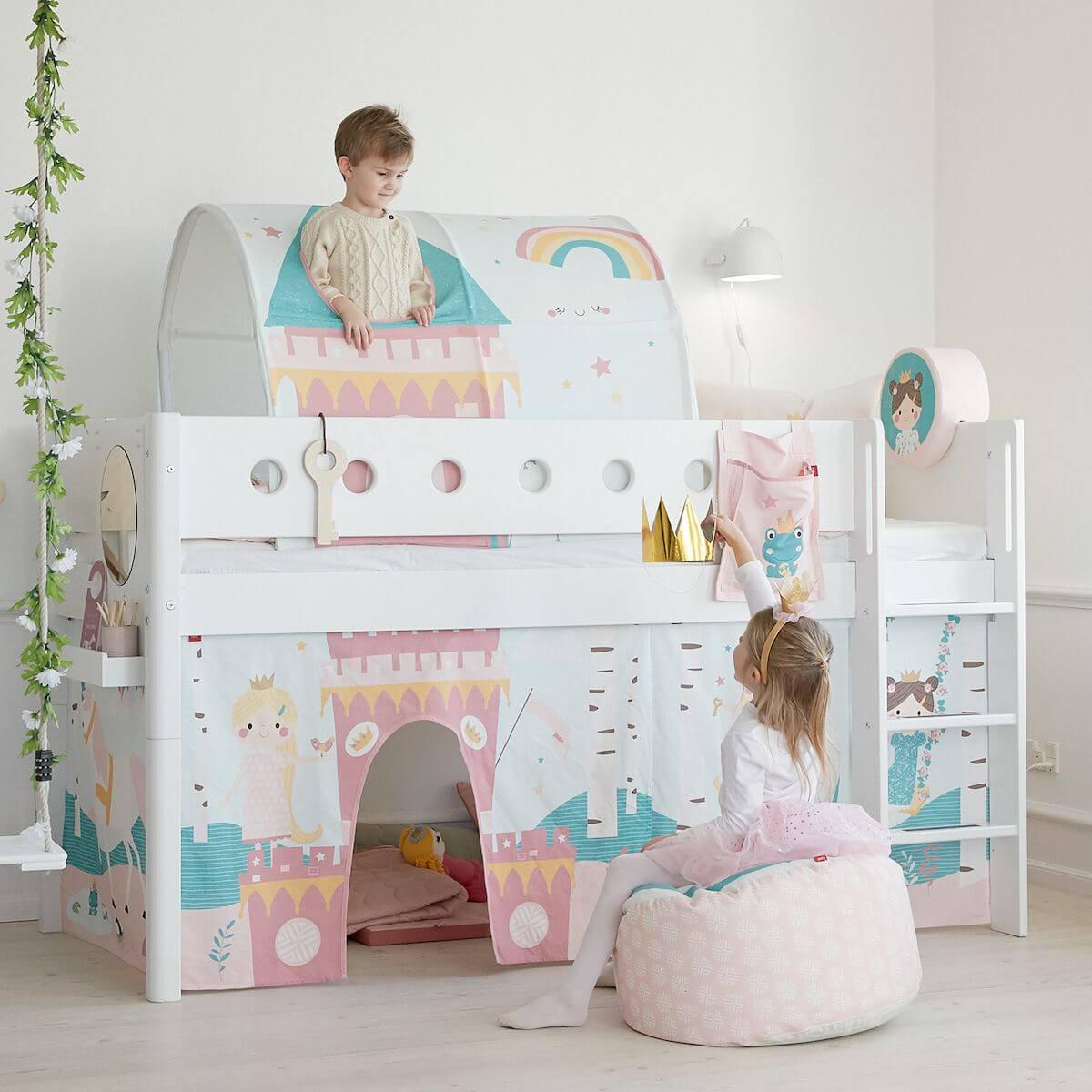 Halbhohes Bett mitwachsend 90x200cm mit gerader Leiter WHITE Flexa weiß-weiß