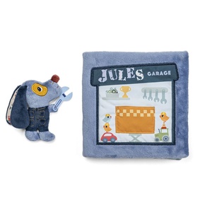 Jules Garage Activity Book Lilliputiens