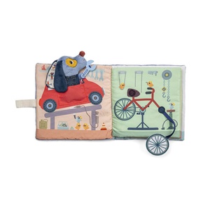 Jules Garage Activity Book Lilliputiens