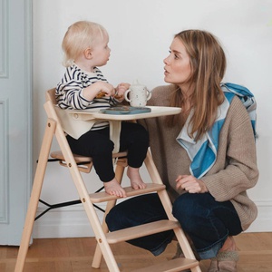 KAOS Klapp Hochstuhl aus naturbelassener Buche