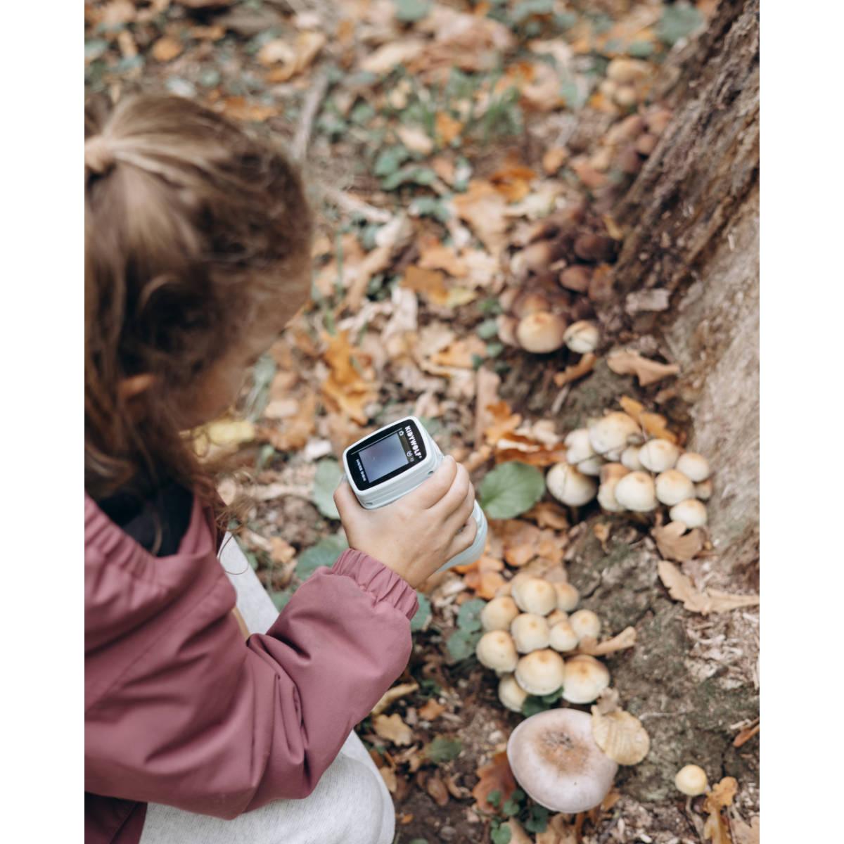 Kidyvision night vision monocular camera (70m) photo function color/IR screen micro SD slot rechargeable battery Kidywolf