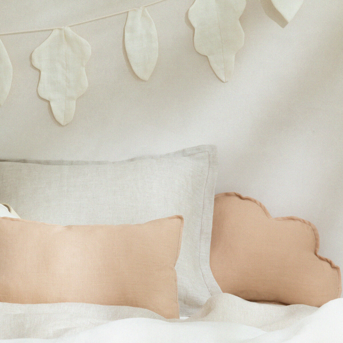 Kissen Wolke Leinen FRANZÖSISCH Nobodinoz Sand