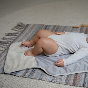 Klappbare Wickelauflage VIK Koeka sand SEPT-2021