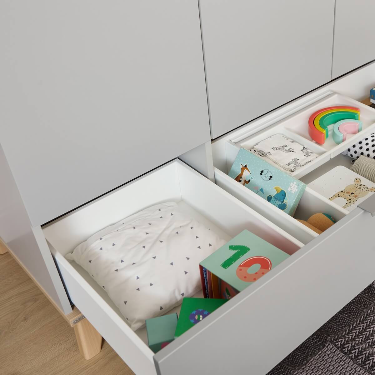 Kleiderschrank 3 Türen 1 Schublade FIEBE Paidi