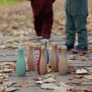 Kleines Kegelset Korko