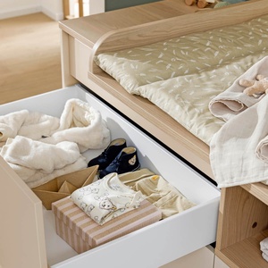 Kommode 1T2S, 1 Tür, 2 Schubladen, 1 Innenschublade, obere und innere Schublade mit Vollauszug MILA & BEN Paidi Beige cashmere / skandinavisches Holz