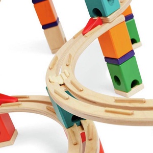 Kugelbahn QUADRILLA The CYCLONE Hape