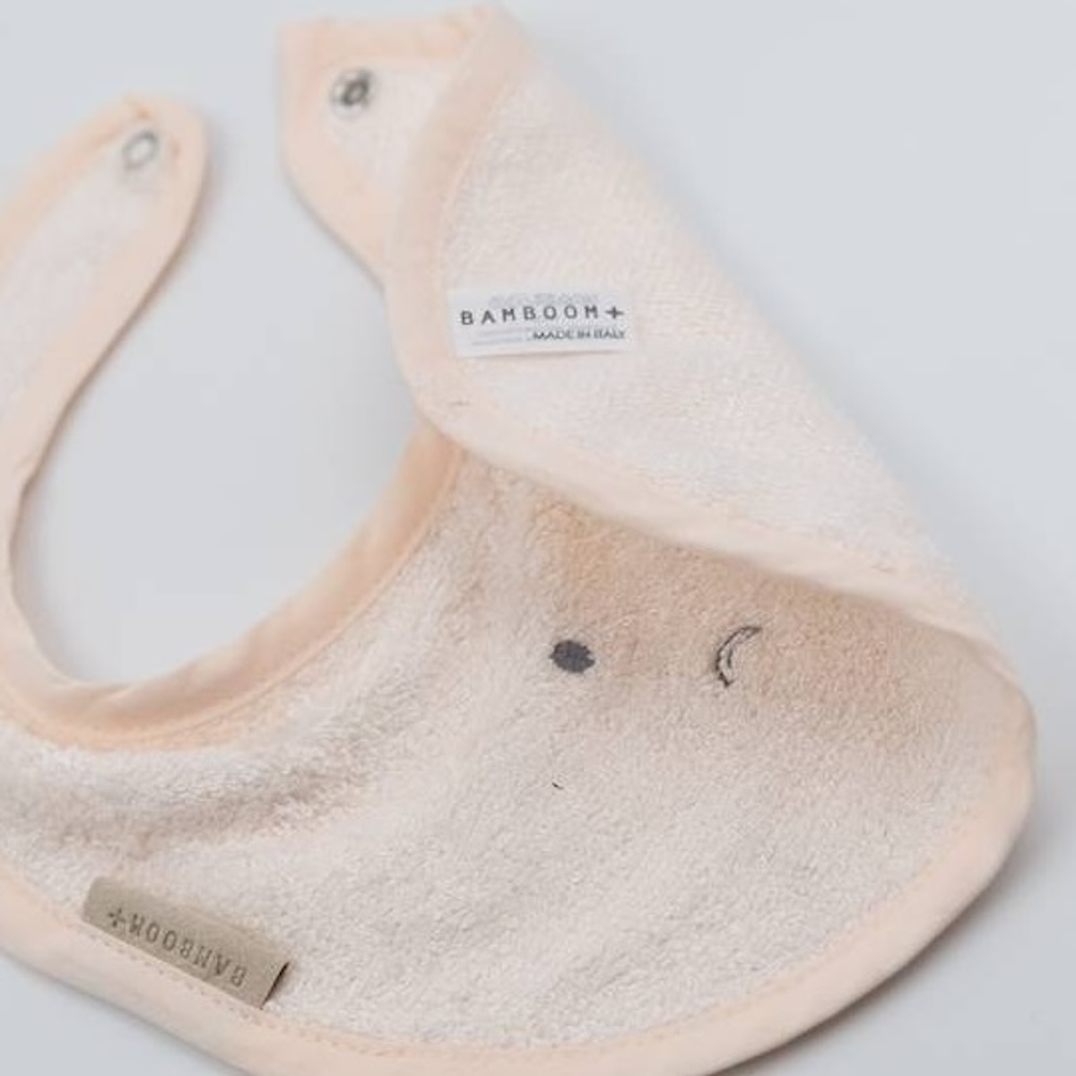 Lätzchen Hippo 25cm Bamboom Wasserpfirsich