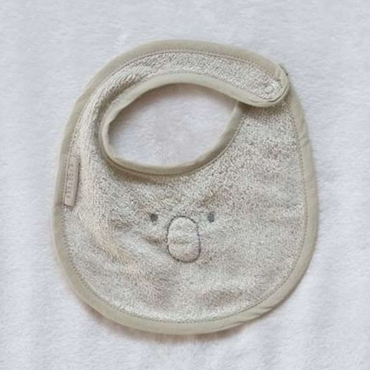 Lätzchen Koala 25cm Bamboom oyser grau