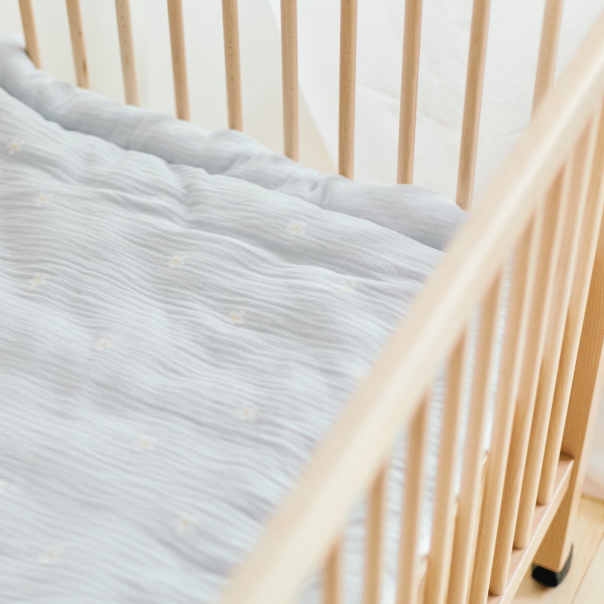 Laufgitter 97 75x95cm mit Rädern childhome Buche natur