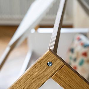 Liege-Dach bodentief-Fallschutz hoch KASVA Buche massiv weiß-lackiert Eiche furniert-geölt