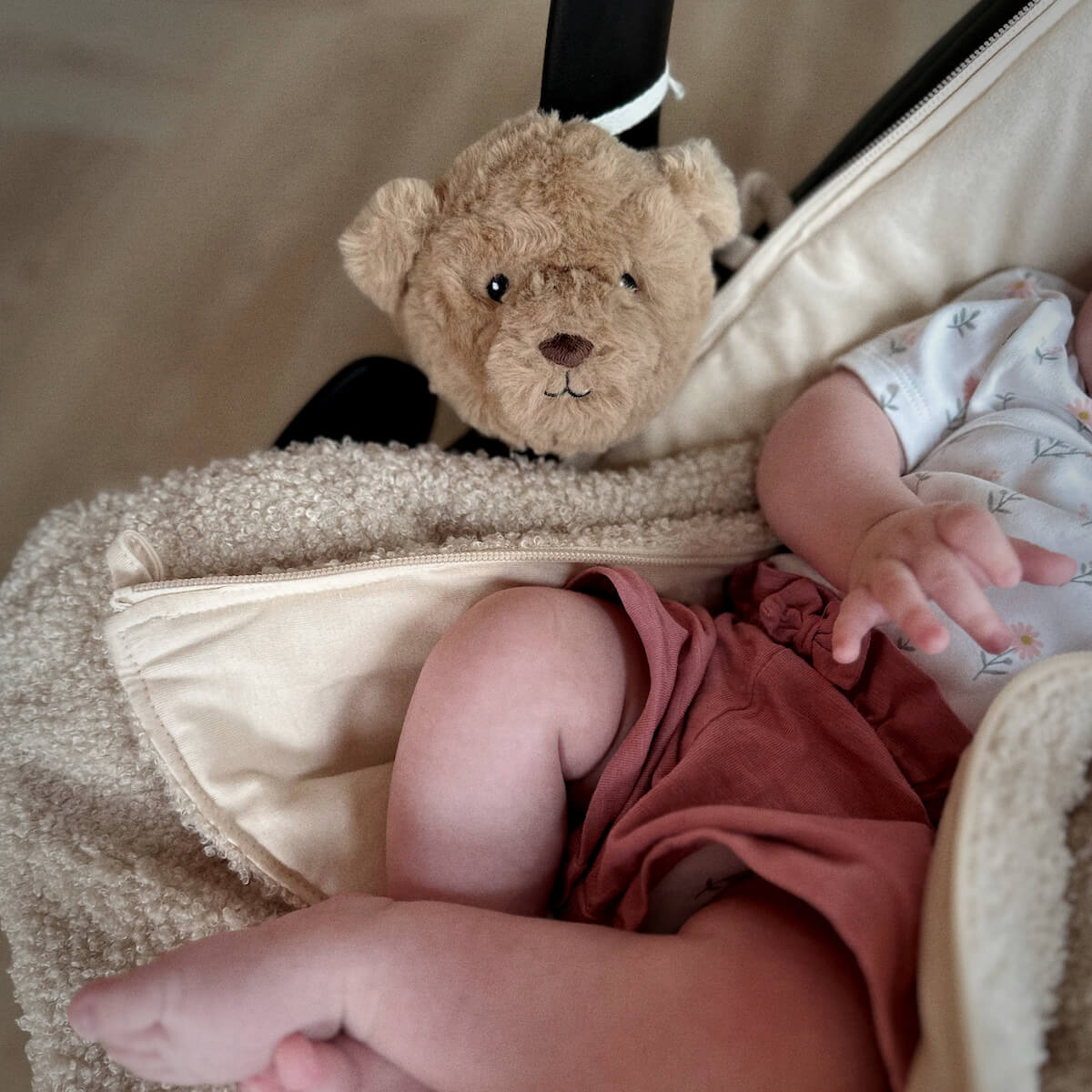 Lou (braun)- Tröster für unterwegs Flow Amterdam