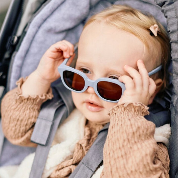 Lunette de soleil 9-24m SQUARE Beaba lucky azul