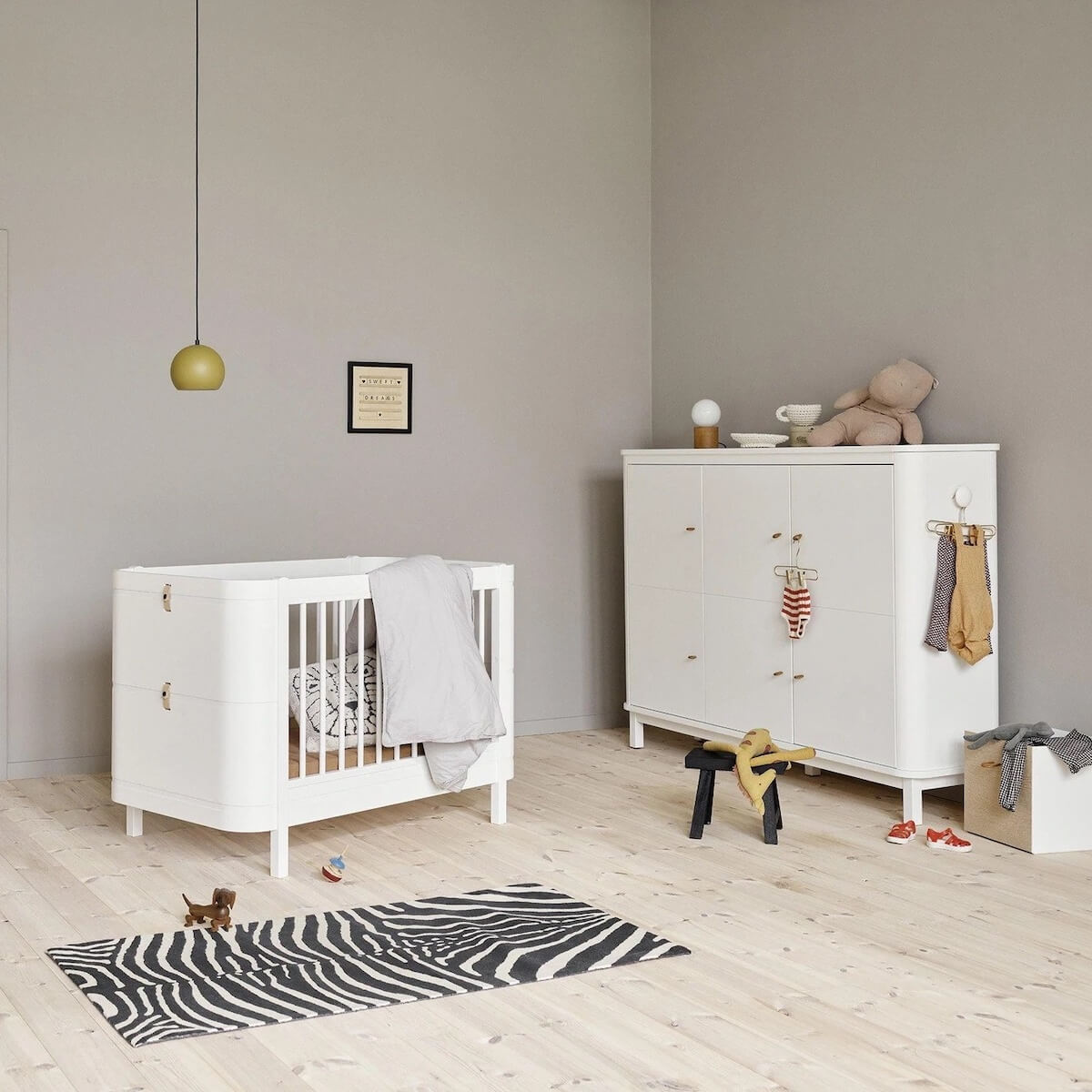 Mini+ cot, 68x122 cm  Oliver Furniture white
