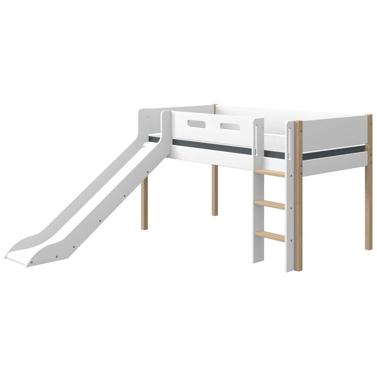 Mittelhohes Bett 200x90cm geneigte Leiterrutsche NOR Flexa Eiche-weiß