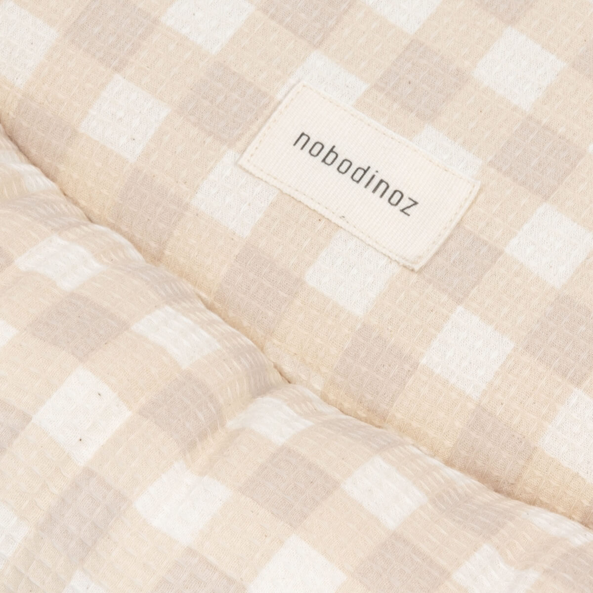 NEST Nobodinoz Dinos - Runder Spielteppich für die Sinne