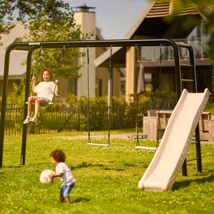 PlayBase Platform + Slide Berg