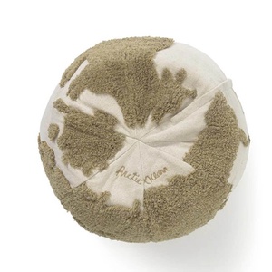 Pouf 45x50cm WELTKARTE Rugcycled Lorena Canals