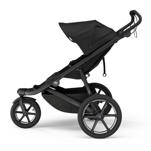 Poussette Urban Glide 3 Thule Black magnetic buckle