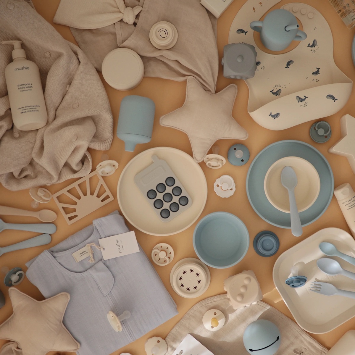 Presse Spielzeug Telefon Mushie Tradewinds