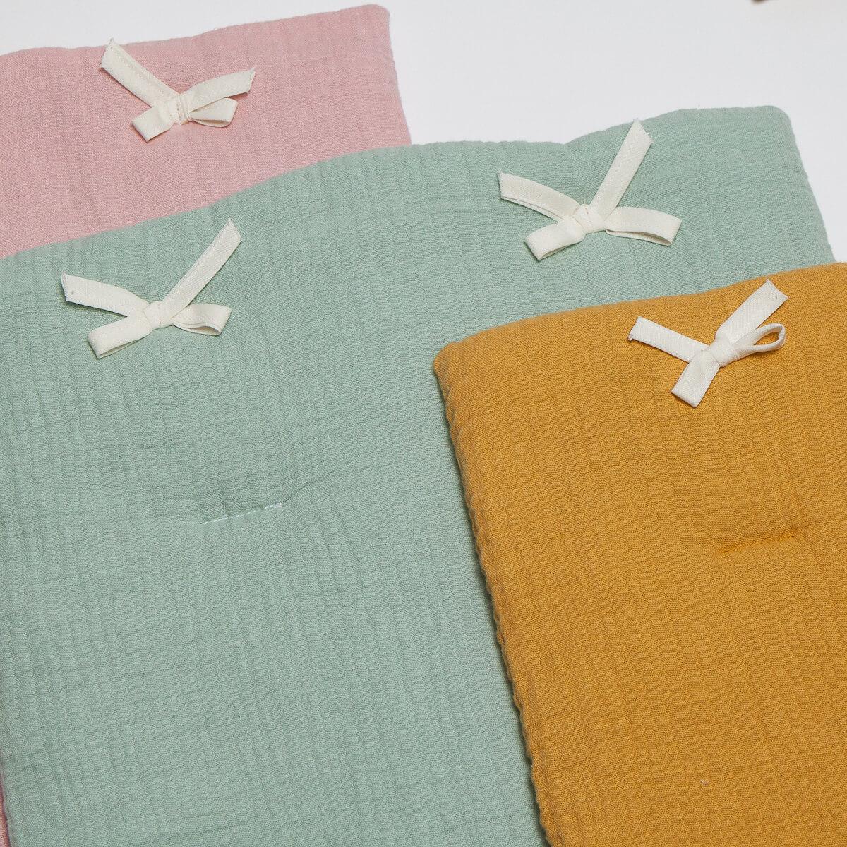 Puppenbettdecke und Kissen BOBBLE rosa