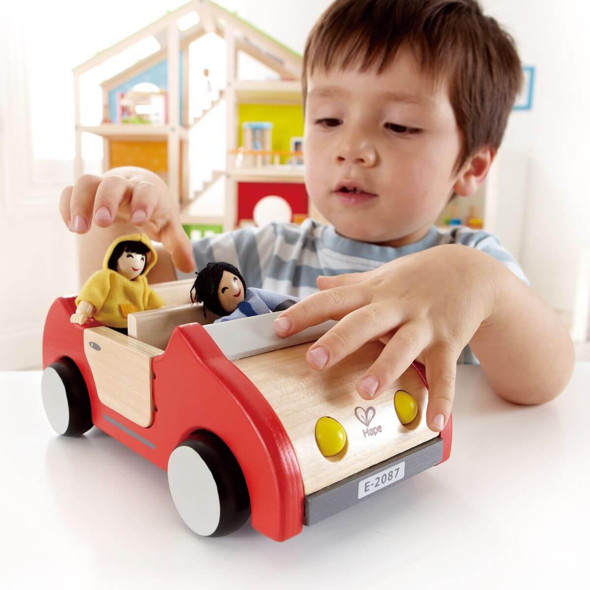 Puppenhaus Zubehör FAMILY CAR Hape