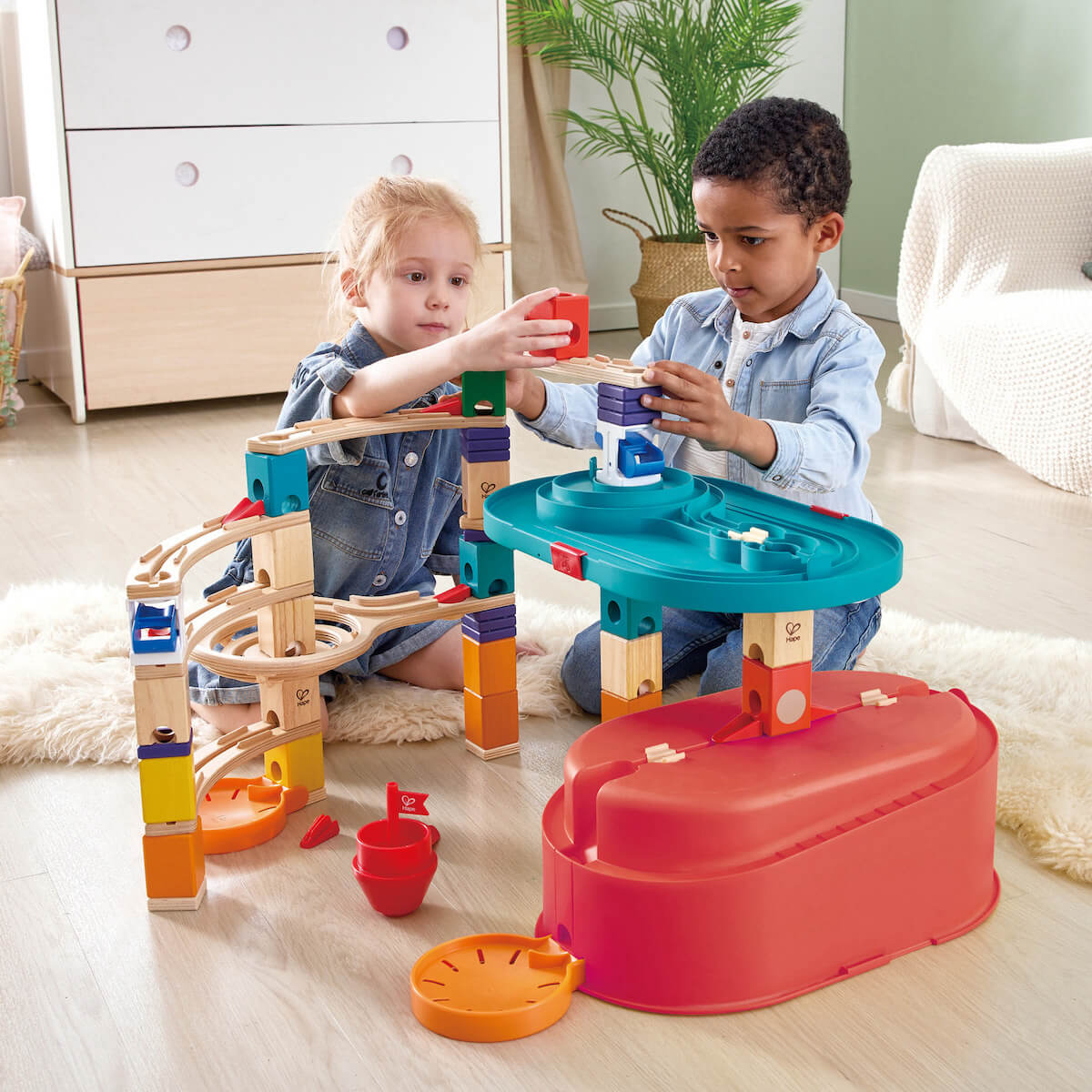 Quadrilla Baukasten Behälter-Set Hape