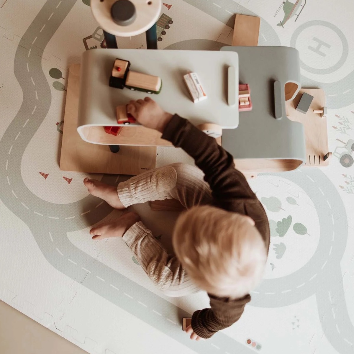 Road EEVAA Play&go grau, grün, orange