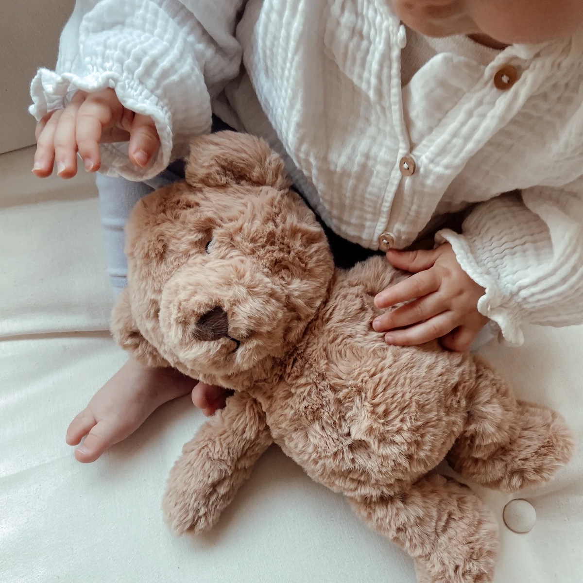 Schmusetuch HERZENSKLAPPEN LOU Flow Amsterdam braun