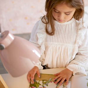 Schreibtisch höhenverstellbar+neibar 120cm Lifetime weiß