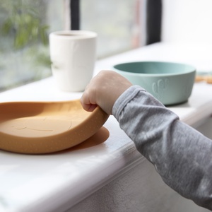 Silicone dinner set STICK&STAY LALEE Done by Deer Colour Mix