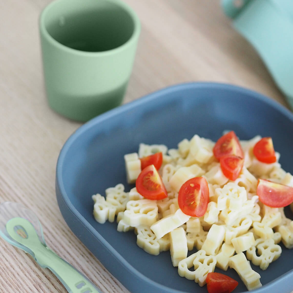 Silikonteller mit Saugnapf Beaba Mineral