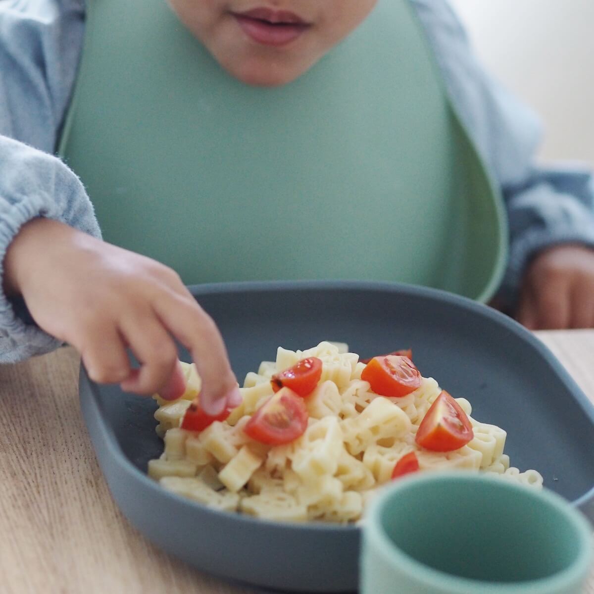 Silikonteller mit Saugnapf Beaba Mineral